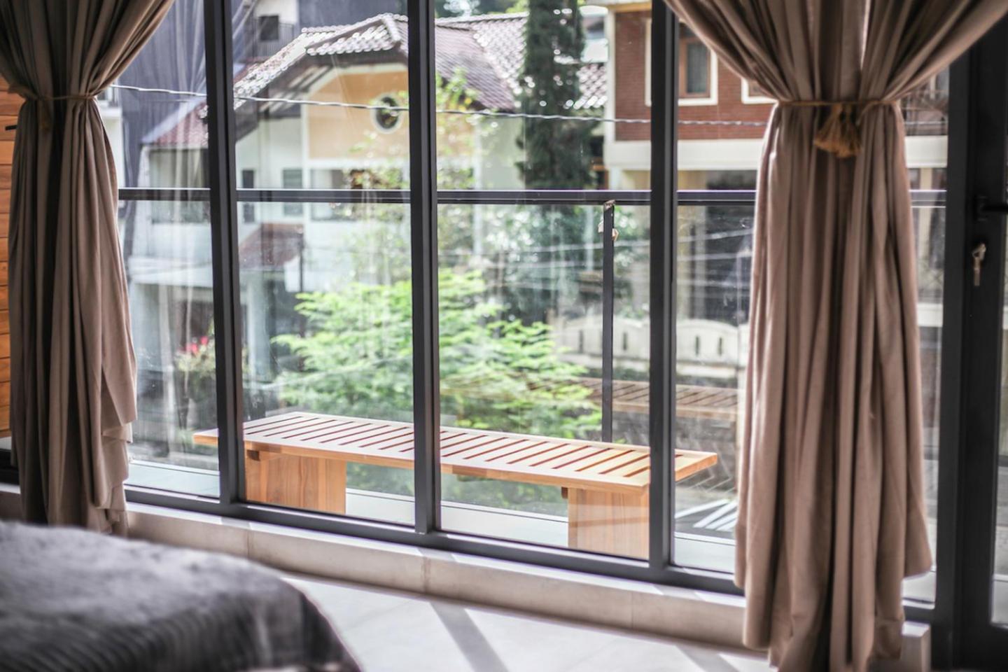 The Banyu House 3 Villa บันดุง ภายนอก รูปภาพ
